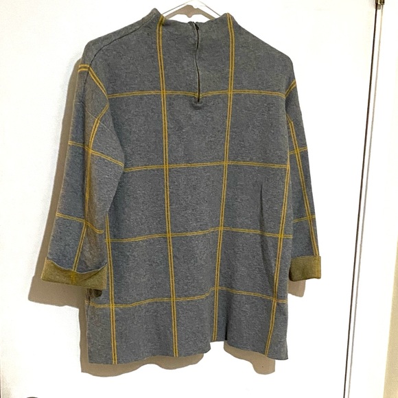 🎊🎊4 FOR $10🎊🎊 TAHARI Sweater Top - Picture 4 of 6